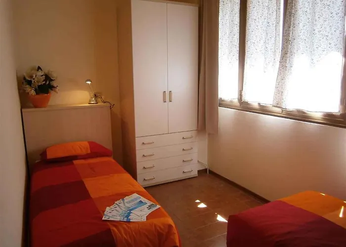 Σπίτι διακοπών In 24579 *